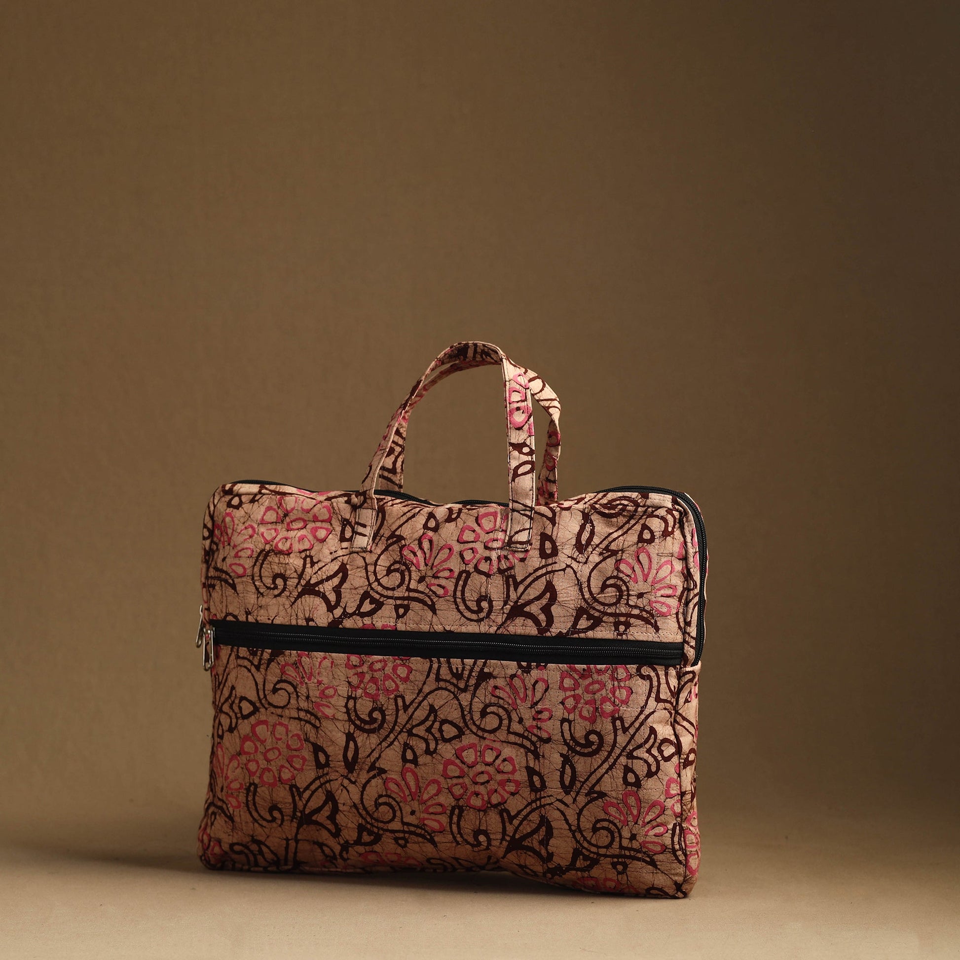 Brown - Handmade Quilted Cotton Laptop Bag (13 x 16 in) 25