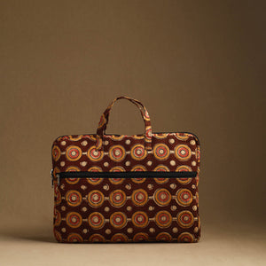 Brown - Handmade Quilted Cotton Laptop Bag (13 x 16 in) 32