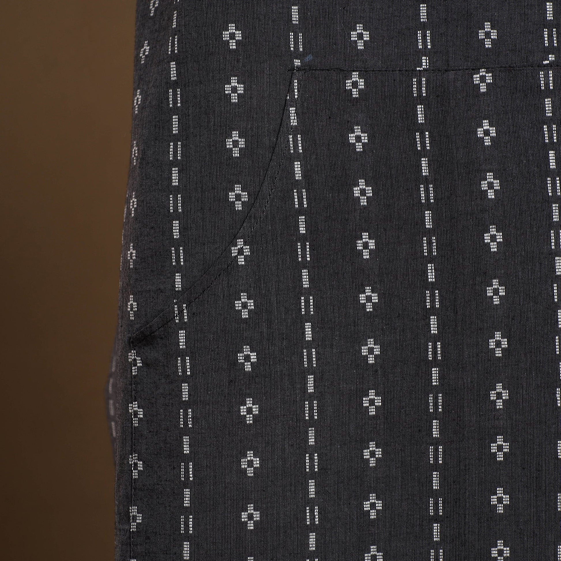 Black - Jacquard Weave Cotton Apron with Pocket 13