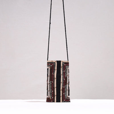 Black - Kutch Dhebariya Qatab Hand Embroidery Cotton Sling Dori Mobile Pouch