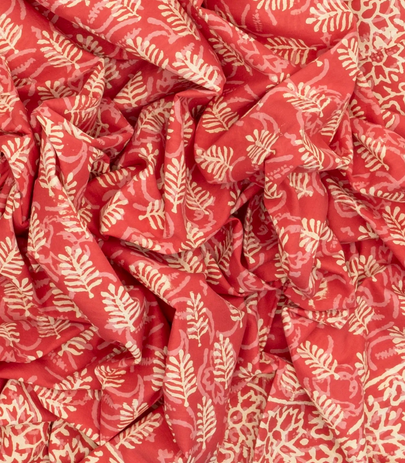 Peach Woven Jaipur Cotton Saree Printed With Cream Floral Motifs