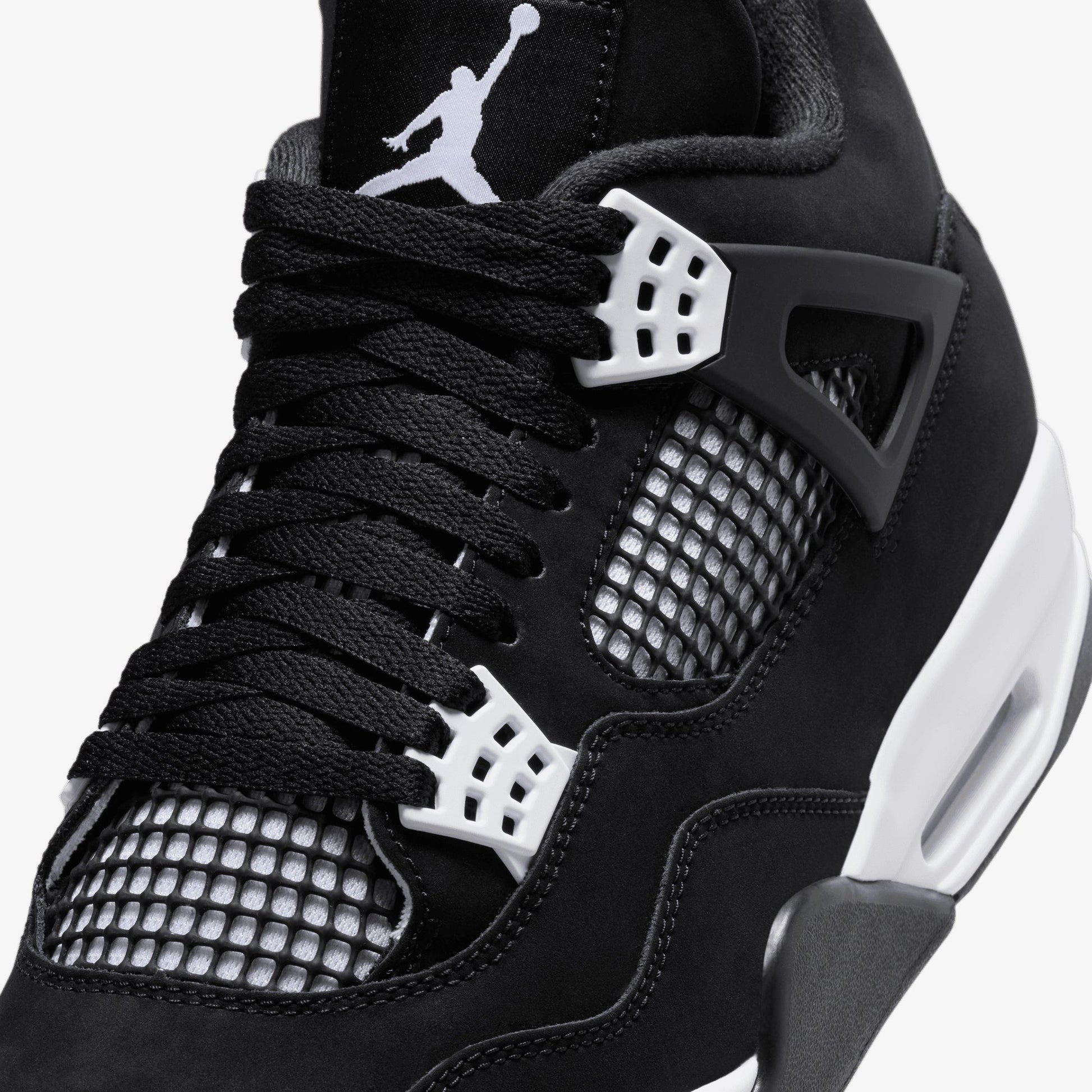 Jordan | AIR JORDAN 4 RETRO { "WHITE THUNDER"