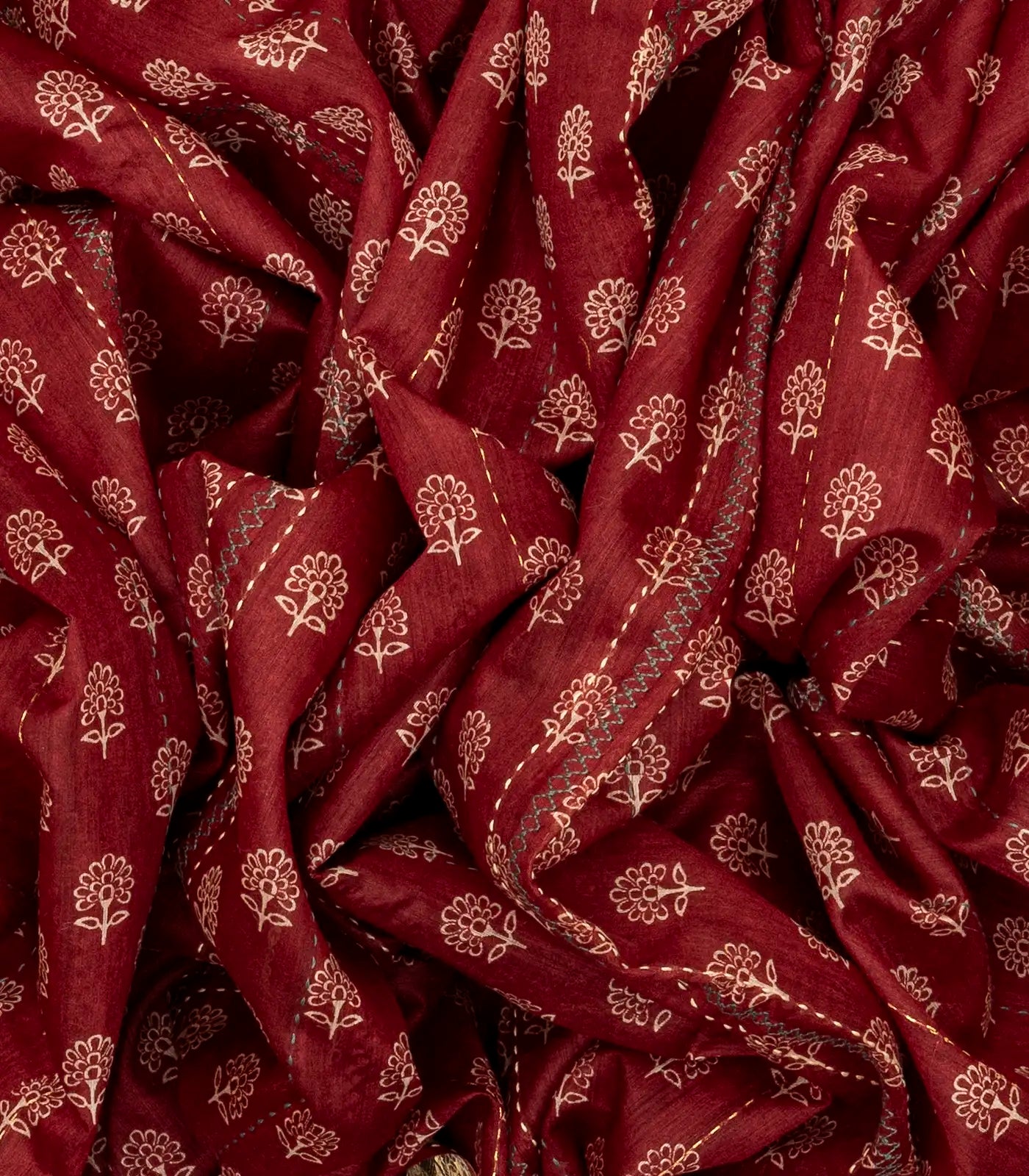 Crimson Handloom Tussar Silk Saree Printed With Floral Motifs
