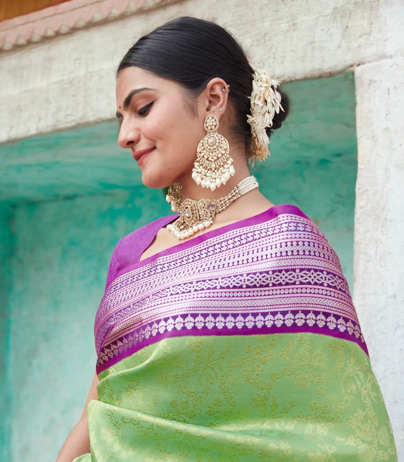 Mint Green Handloom Kanchipuram Korvai Silk Saree With Floral Jaal Motifs