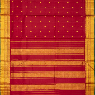 Crimson Handloom Kanchipuram 9 Yards Silk Saree With Annam Buttas