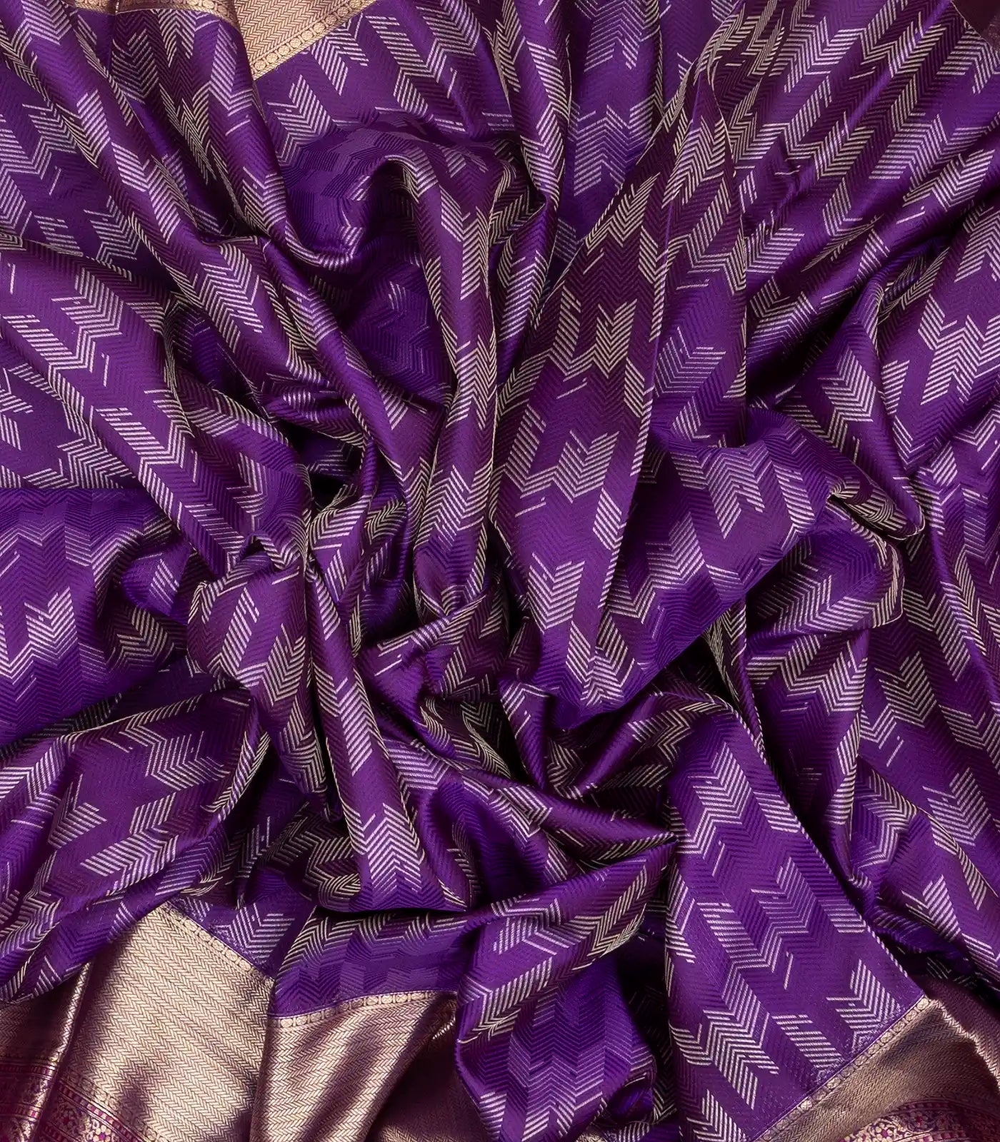 Purple Handloom Kanchipuram Silk Saree With Broken Chevron Stripes