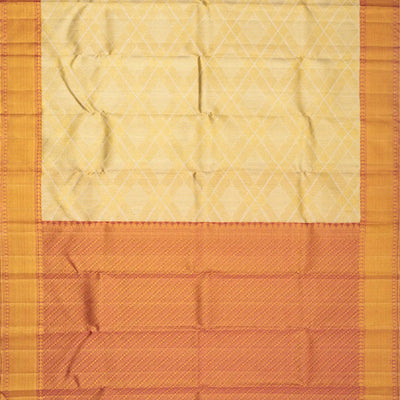 Gold Handloom Kanchipuram Tissue Silk Saree With Diamond Motifs