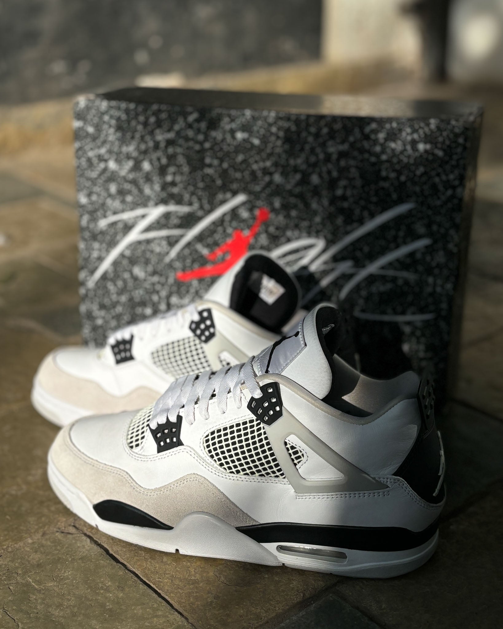 Nike Air Jordan 4 Retro White/Black-Neutral Grey