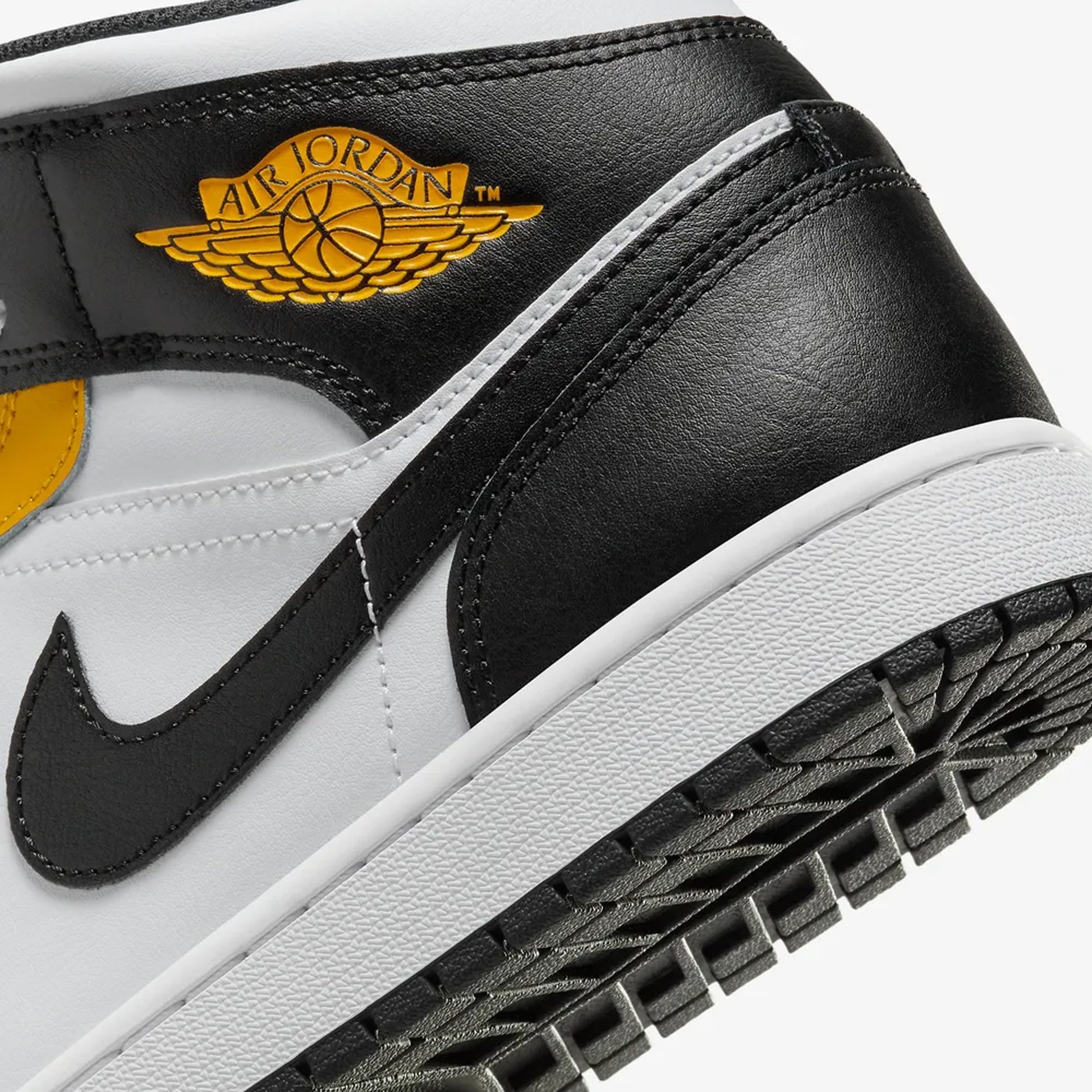 Jordan | AIR JORDAN 1 MID  { YELLOW OCHRE/BLACK-WHITE-YELLOW OCHRE