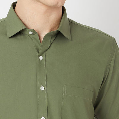 Wrinkle Free Half Sleeve Shirt