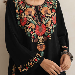 trueBrowns Black Kashmiri Floral Embroidered Woollen Phiran Kurta