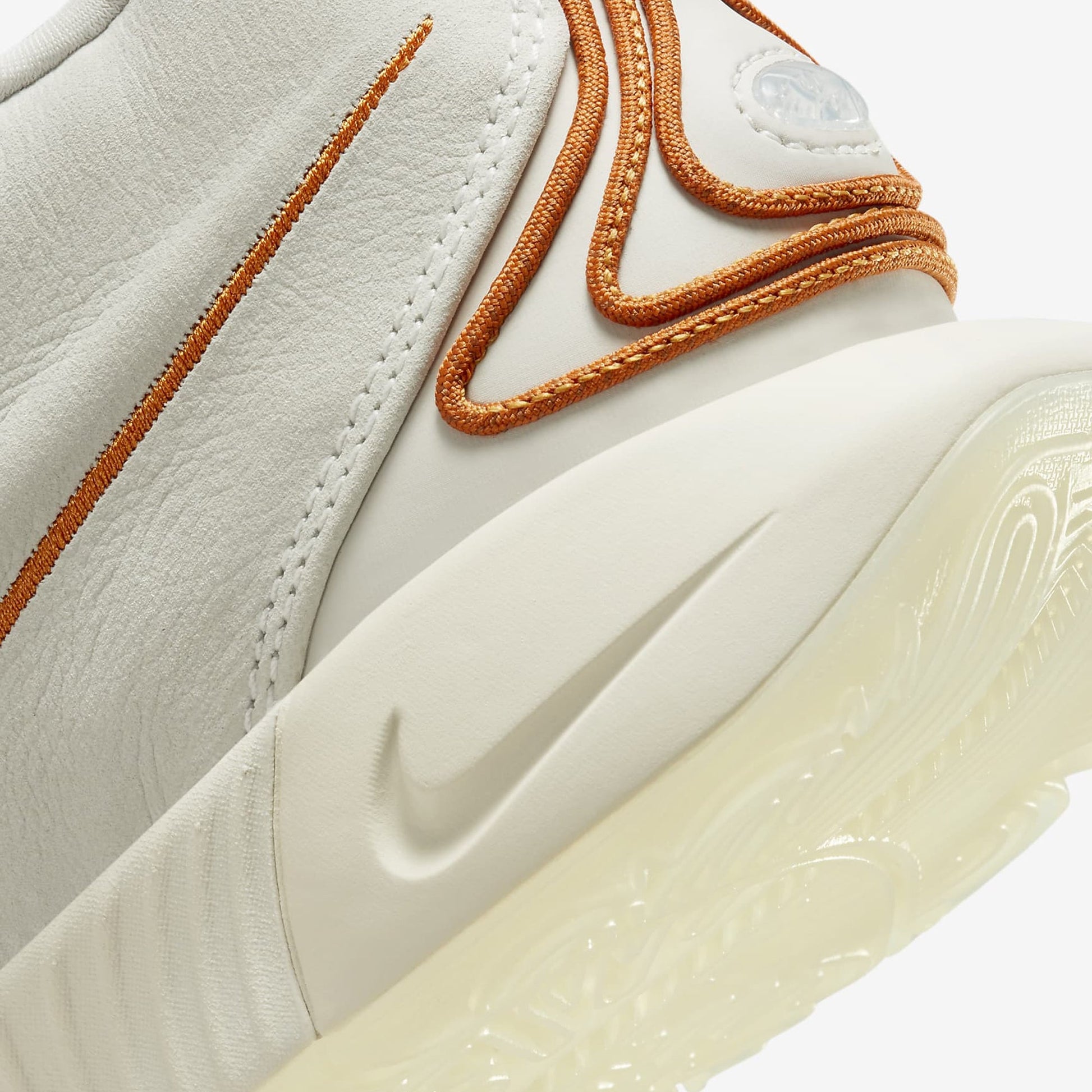 Nike | LEBRON XXI  { AKOYA