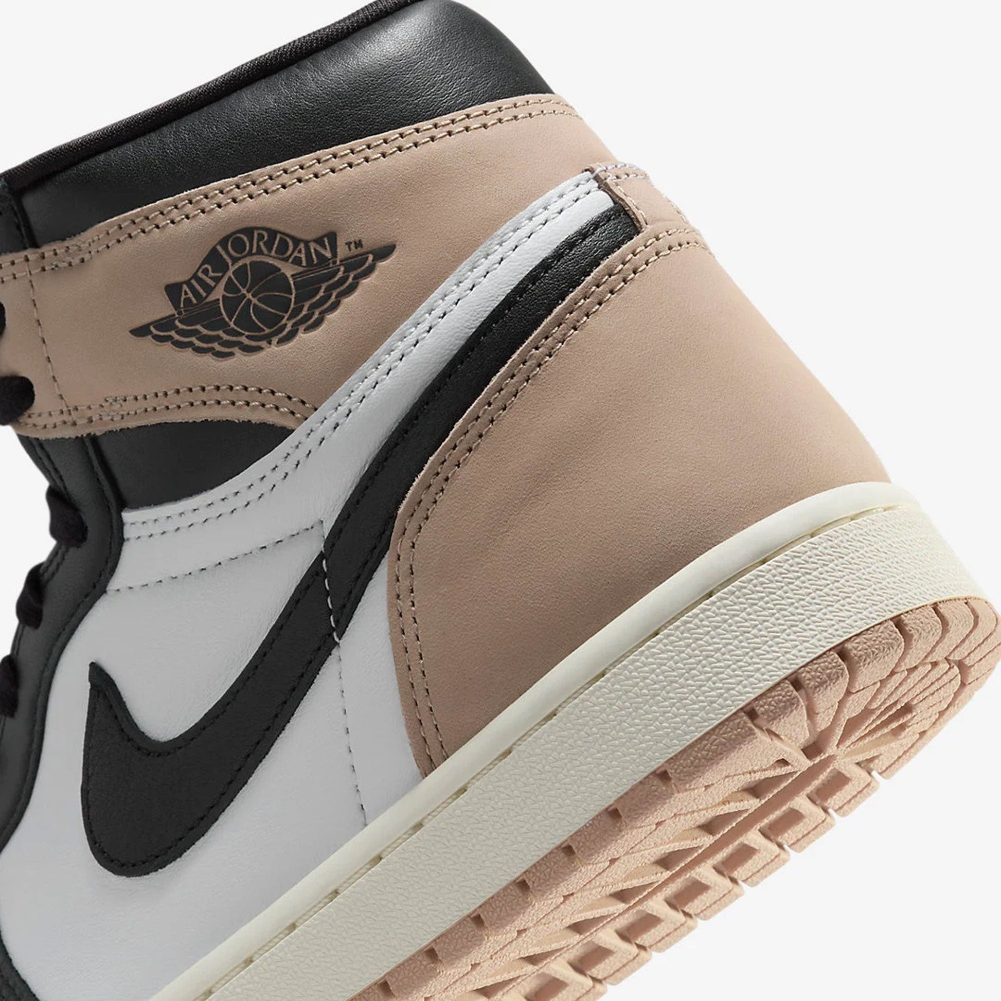 Jordan | AIR JORDAN 1 RETRO HIGH OG { LATTE