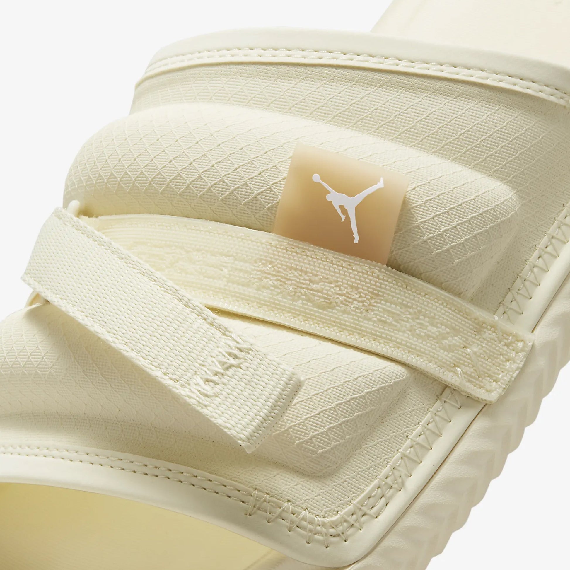 Jordan | SUPER PLAY  { COCONUT MILK/SESAME