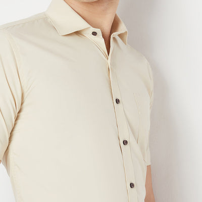 Wrinkle Free Half Sleeve Shirt