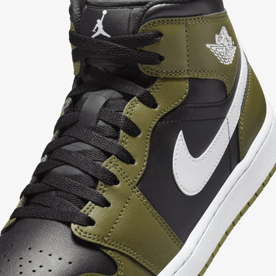 JORDAN | AIR JORDAN 1 MID { BLACK/WHITE-MEDIUM OLIVE-SAIL