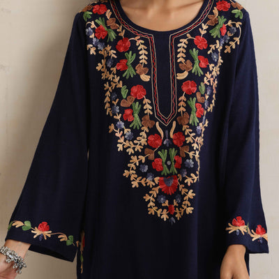 trueBrowns Blue Kashmiri Embroidered Woollen Phiran Kurta