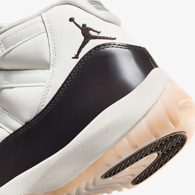 Jordan | AIR JORDAN 11 RETRO  { SAIL/VELVET BROWN-ATMOSPHERE