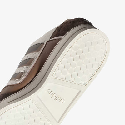 Adidas | DROP STEP LOW 2.0 IKD { EARTH STRATA/WONDER WHITE