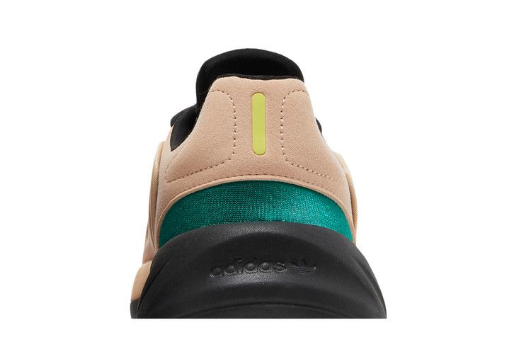 adidas Ozelia Halo Blush Sonic Fuchsia Core Black (Women's)