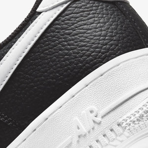 Nike | AIR FORCE 1 '07 { BLACK/WHITE