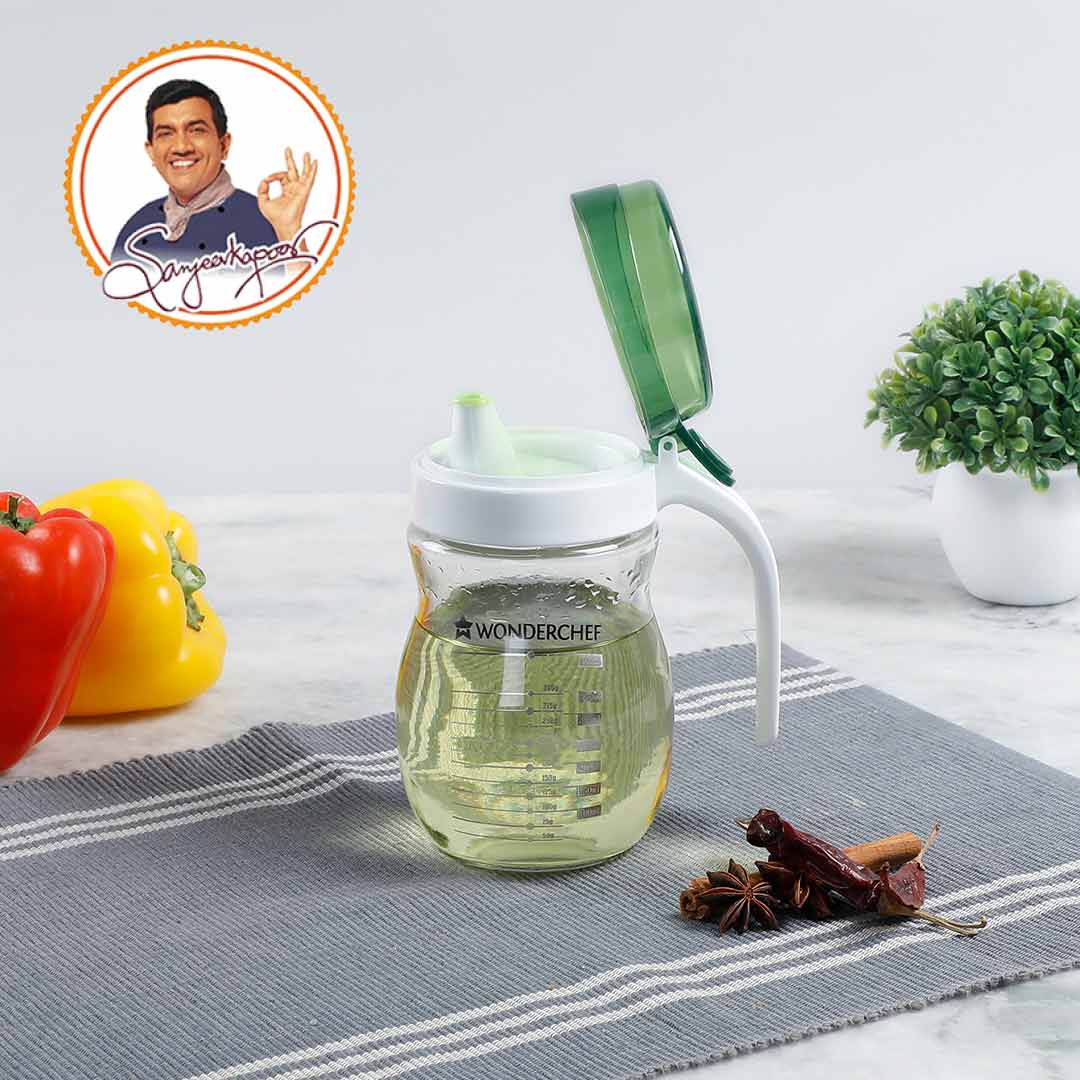 Oil Pourer Glass Bottle for Kitchen, Transparent Oil Pourer