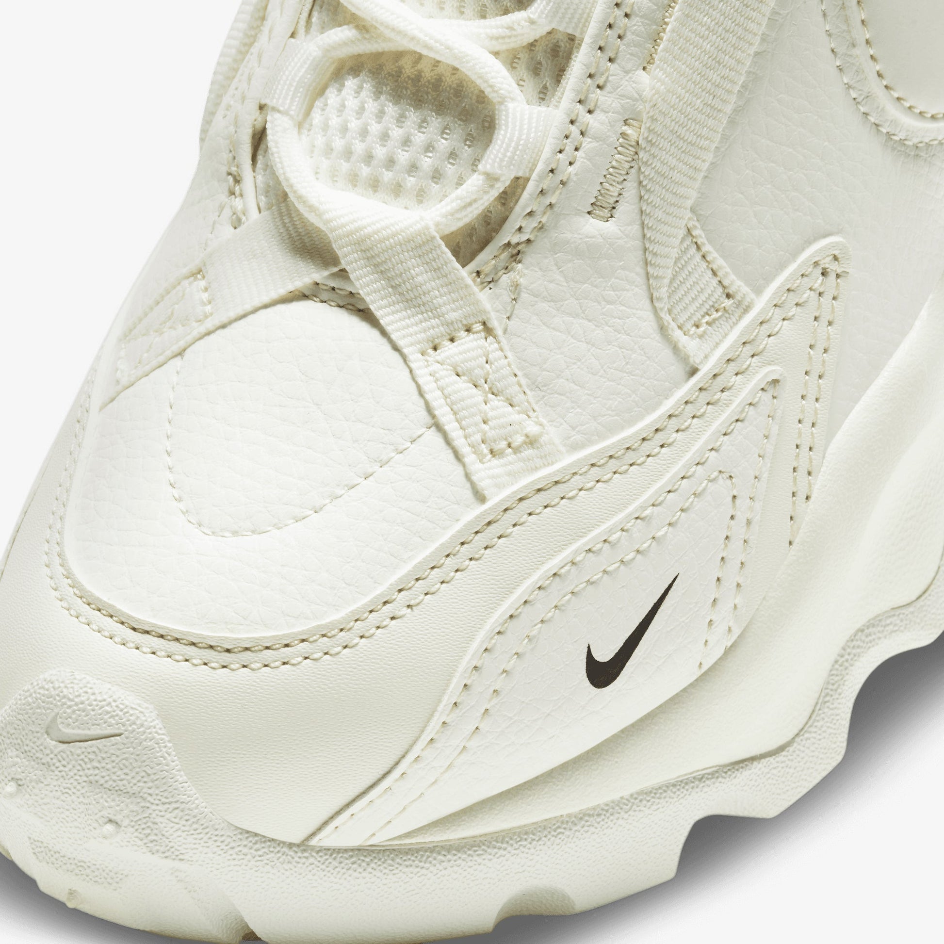 NIKE | TC 7900 { SAIL/SAIL-BLACK
