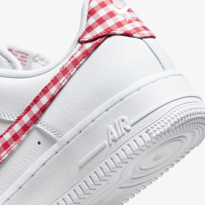 Nike | AIR FORCE 1 '07 { WHITE/MYSTIC RED