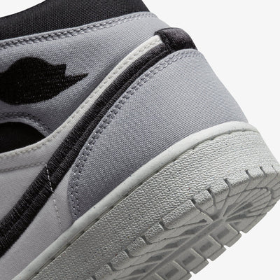 Jordan | AIR JORDAN 1 MID SE  { SAIL/BLACK-LT STEEL GREY