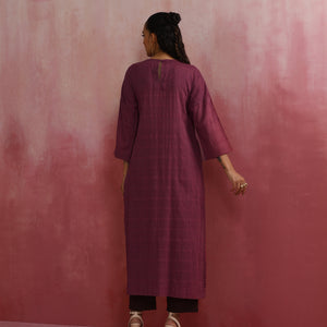trueBrowns Mauve Cotton Dobby Front Slit Kurta Set