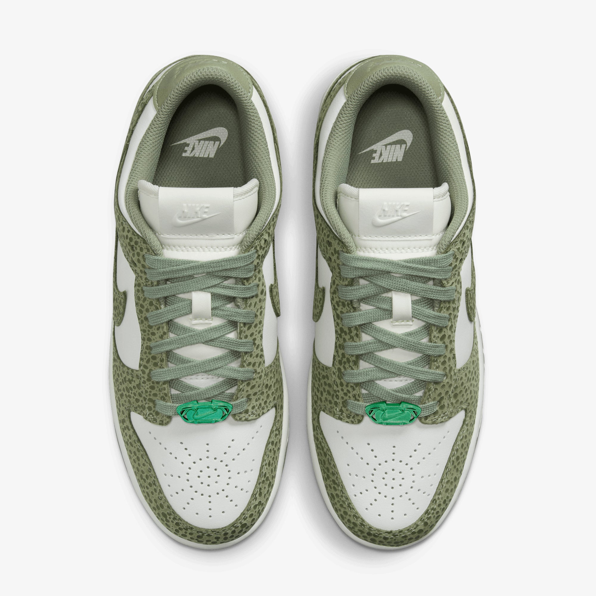 nike dunk se oil green
