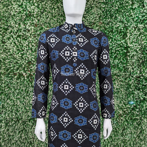 Black Pasapali Sambalpuri Ikat Cotton Long Kurta For Men