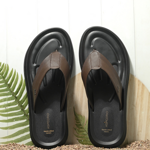 Comet Leather Slippers by Aspeerio
