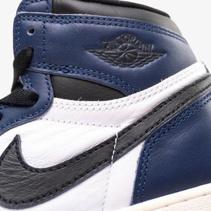 JORDAN | AIR JORDAN 1 RETRO HIGH OG { 
