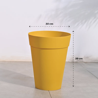 Roma Plastic Planter