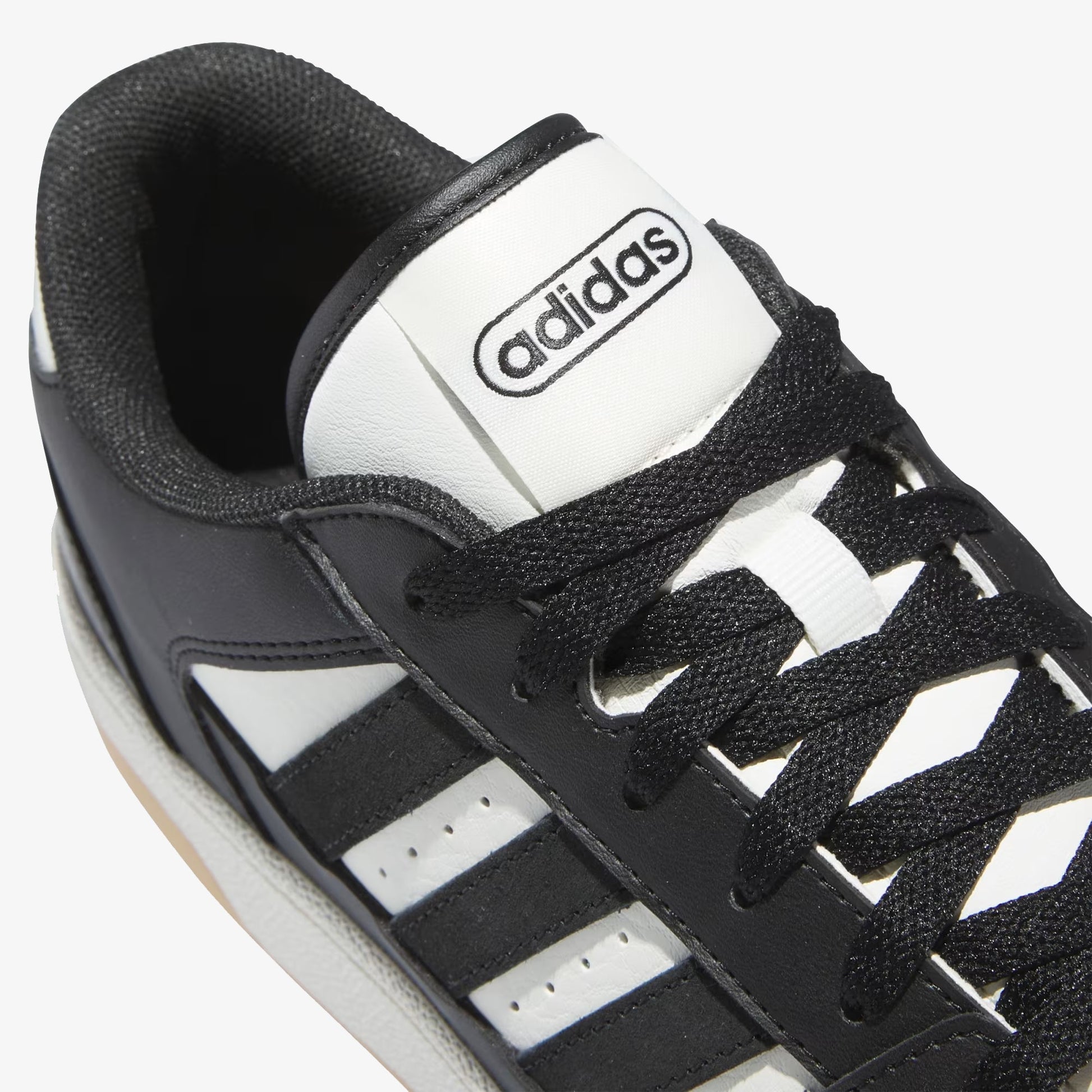 ADIDAS ORIGINALS | BREAK START { CORE BLACK/WHITE