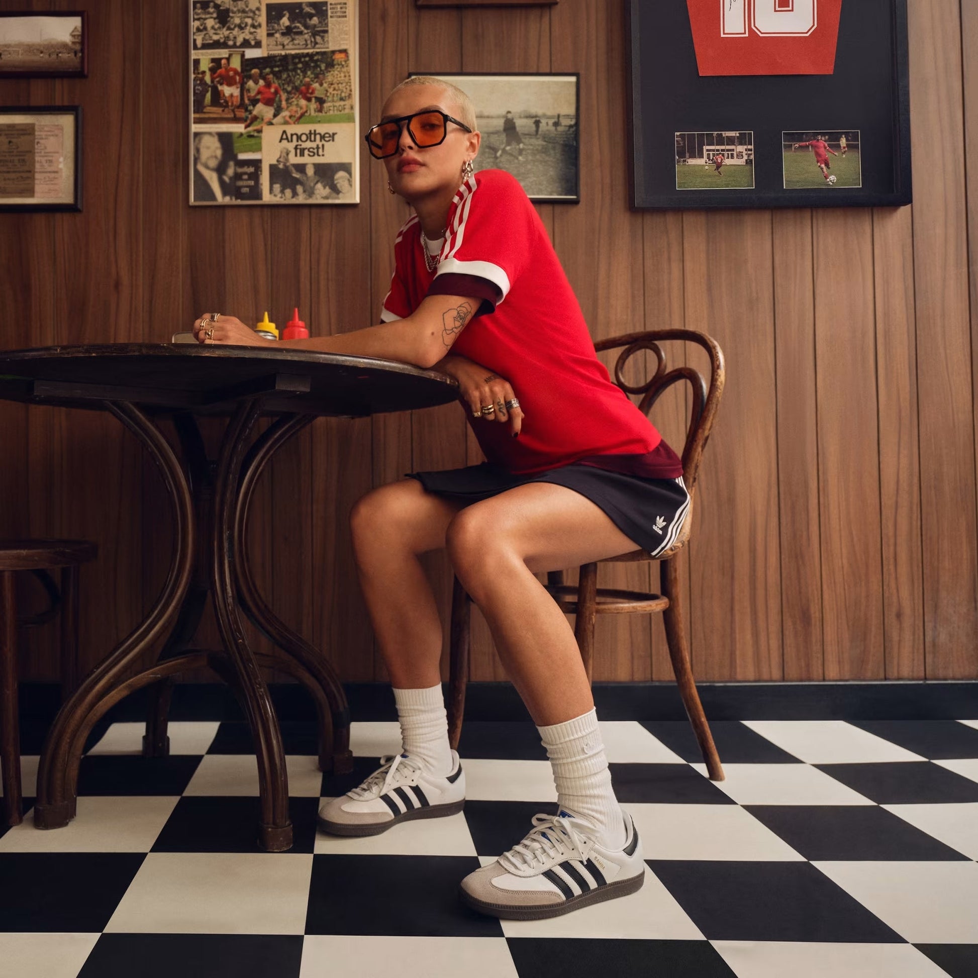 Adidas Originals | SAMBA OG  { CLOUD WHITE/CORE BLACK/CLEAR GRANITE