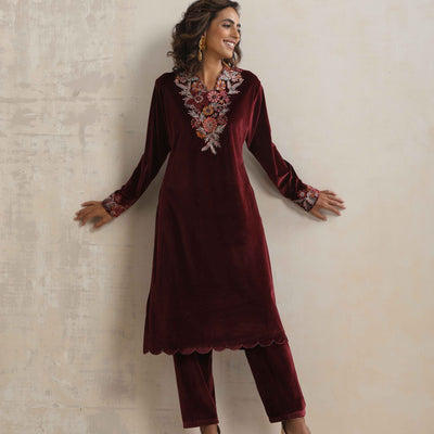 trueBrowns Maroon Velvet Floral Embroidered Kurta Pant Dupatta Set