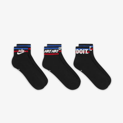 Nike | EVERYDAY ESSENTIAL ANKLE SOCKS (3PAIRS)
