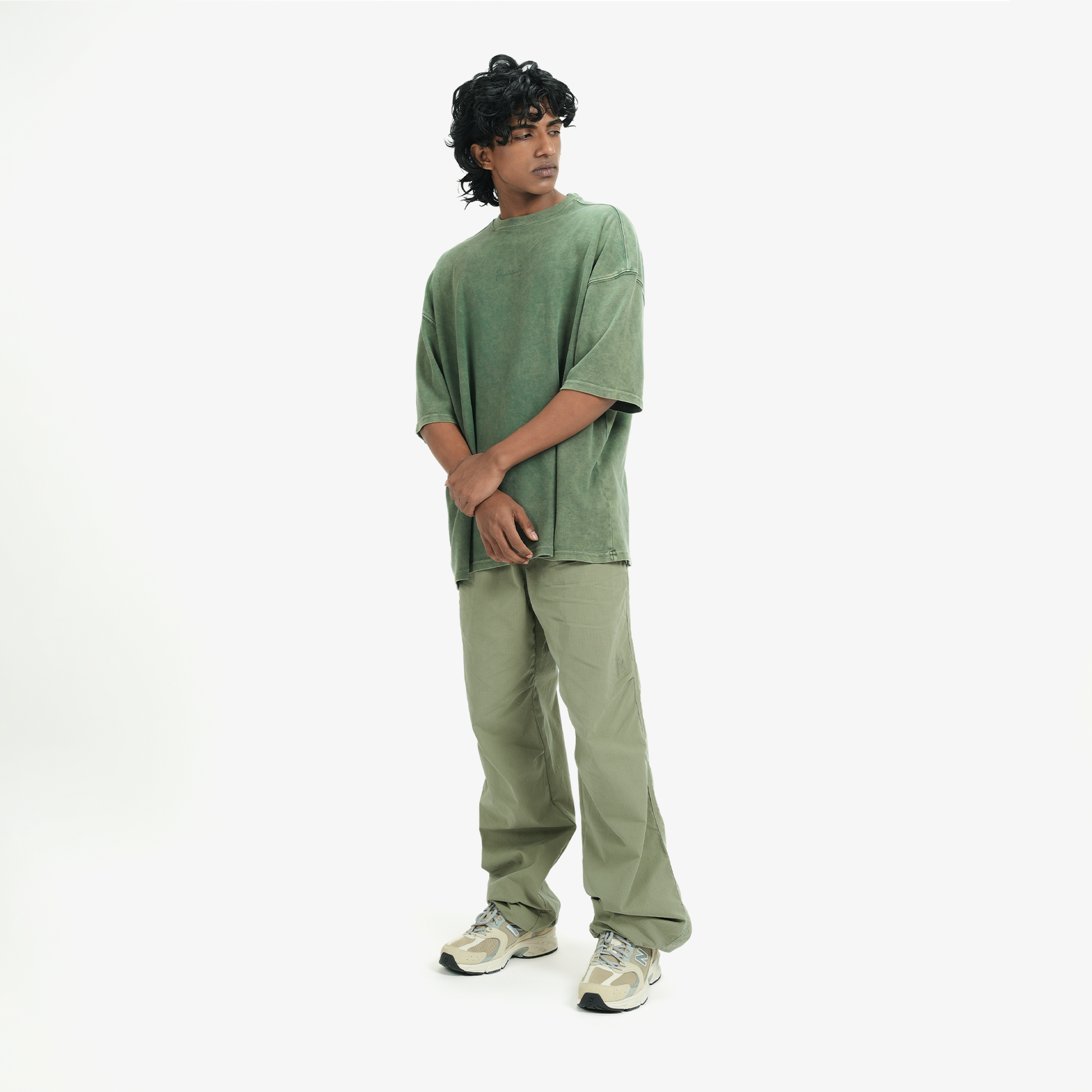 Superkicks | SIGNATURE WASHED TEE { OLIVE GREEN