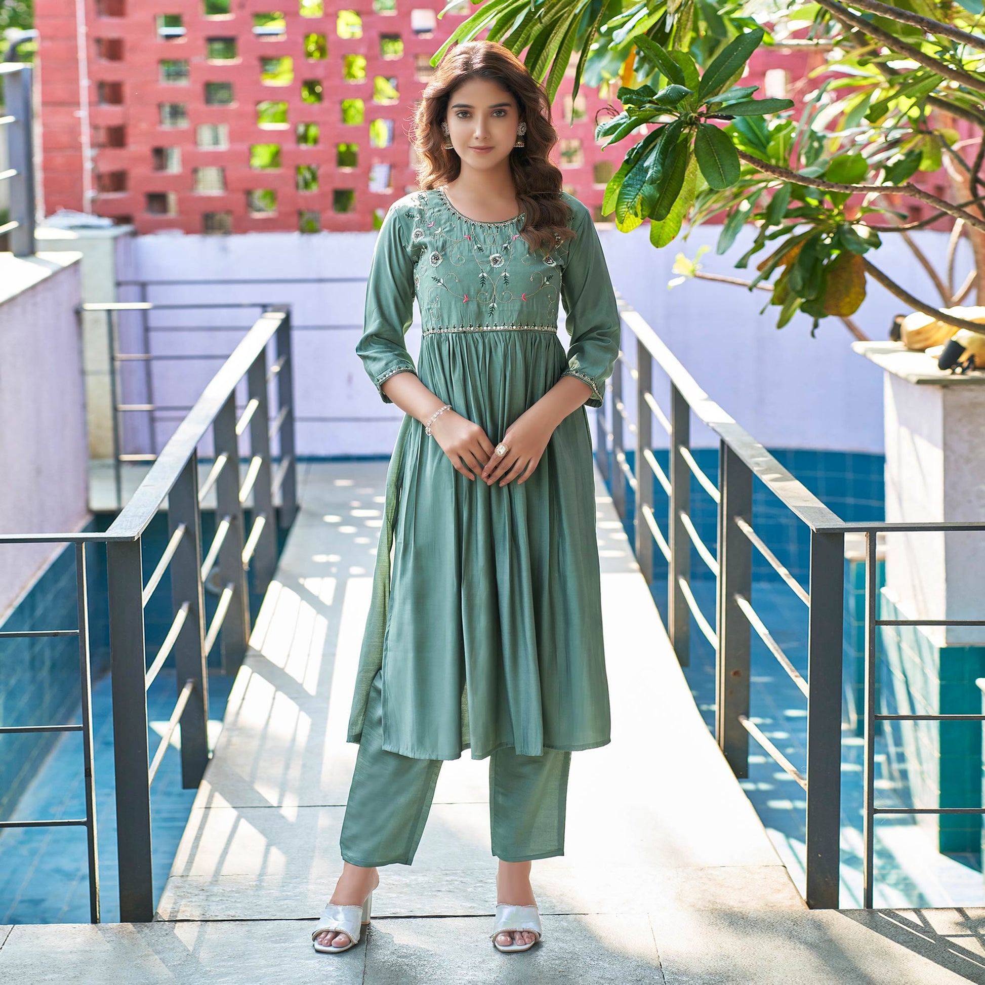 green-floral-embroidered-pure-silk-suit