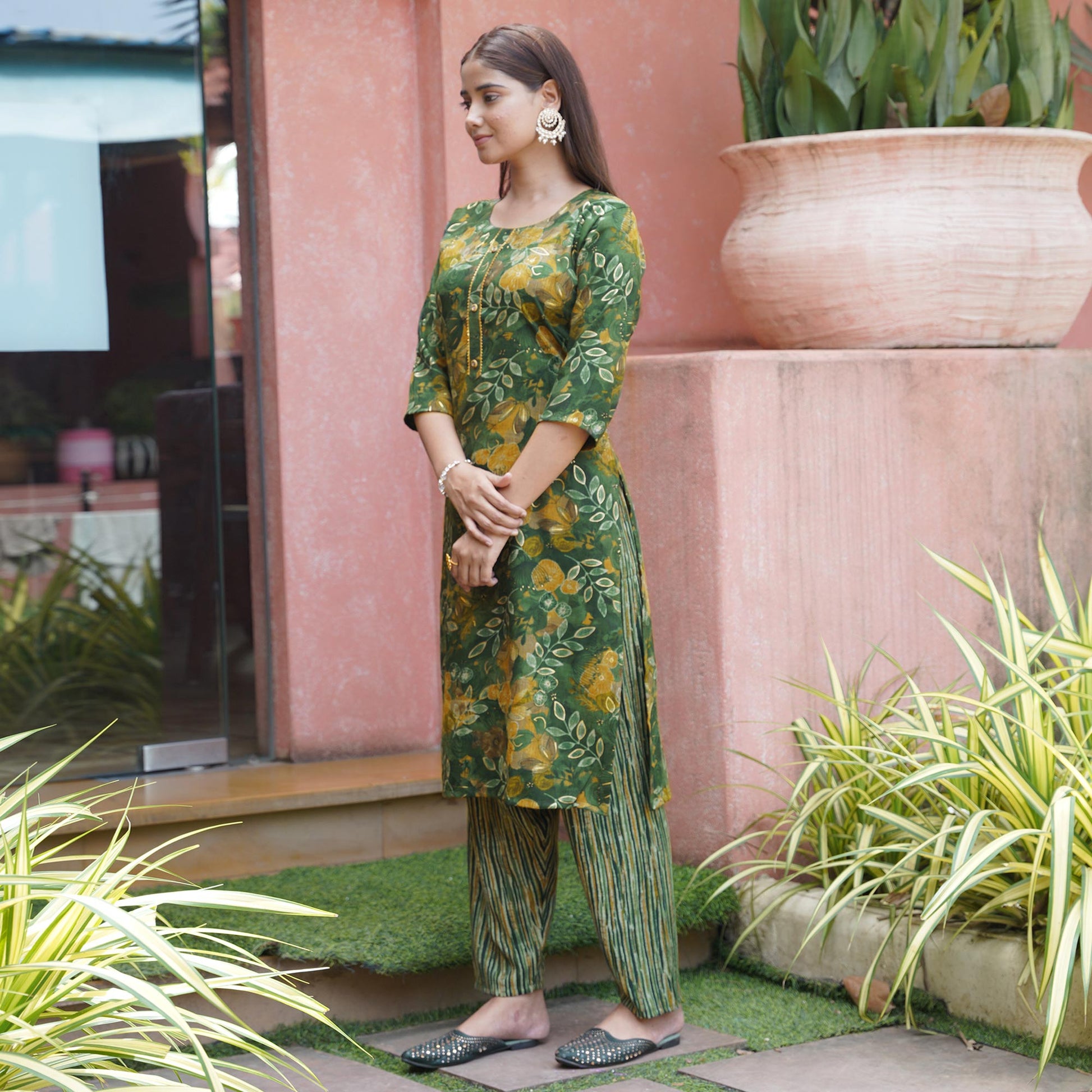green-floral-foil-printed-rayon-suit-2