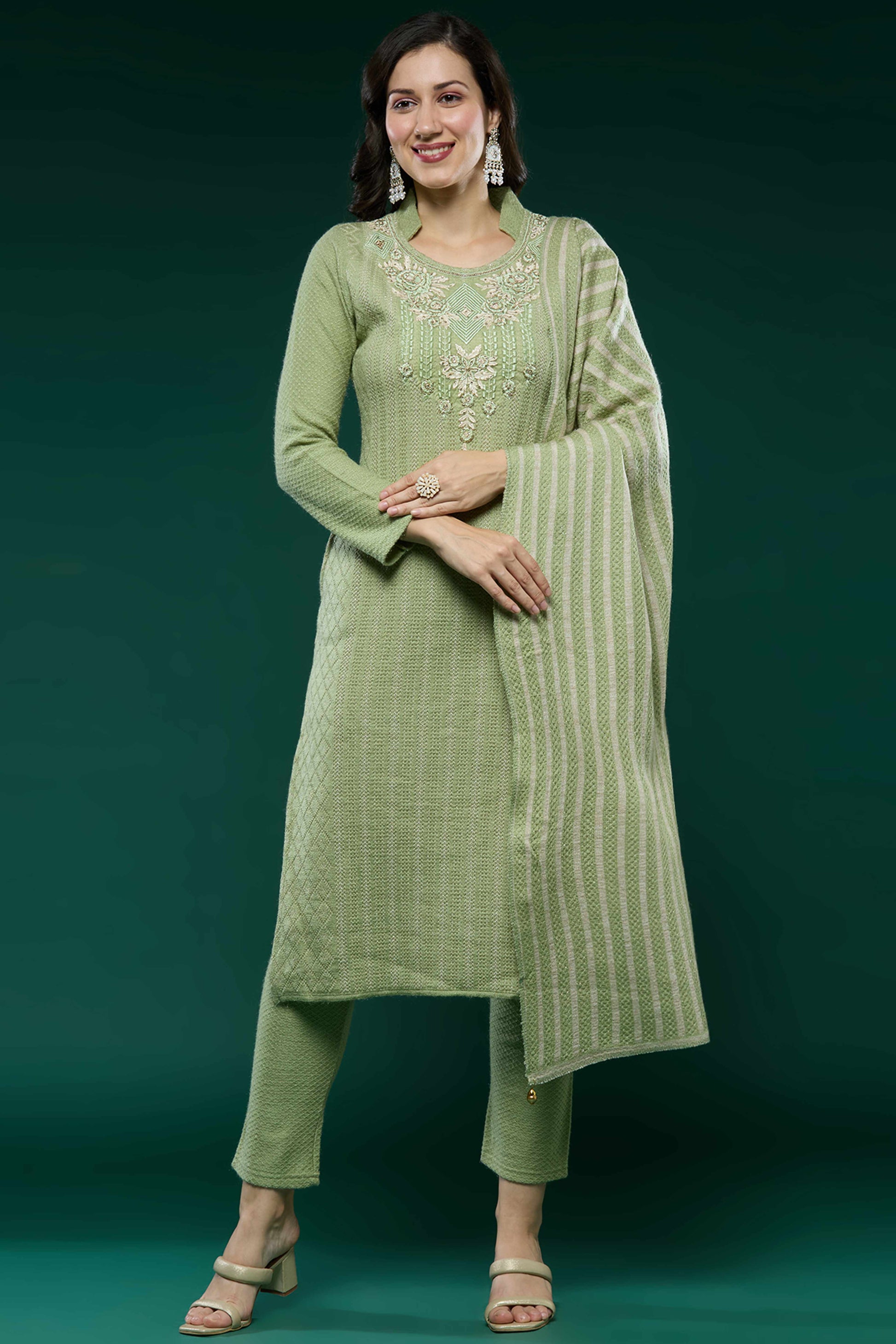 green-embroidered-woolen-straight-salwar-suit