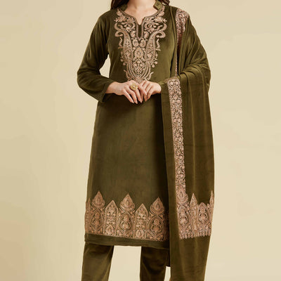 green-embroidered-velvet-straight-salwar-suit-1