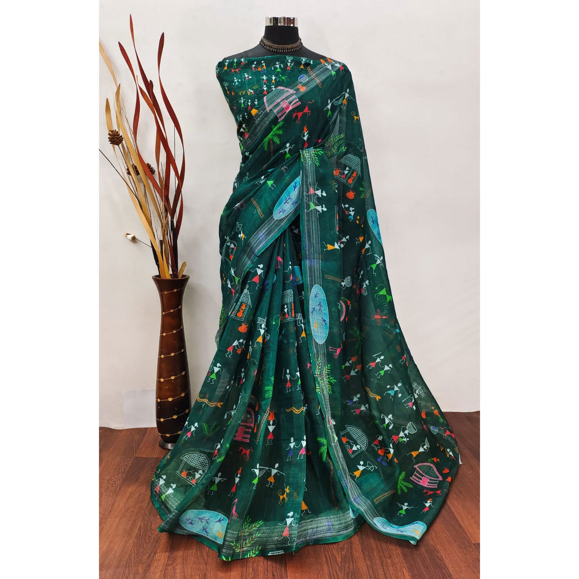 green-digital-printed-linen-saree-4