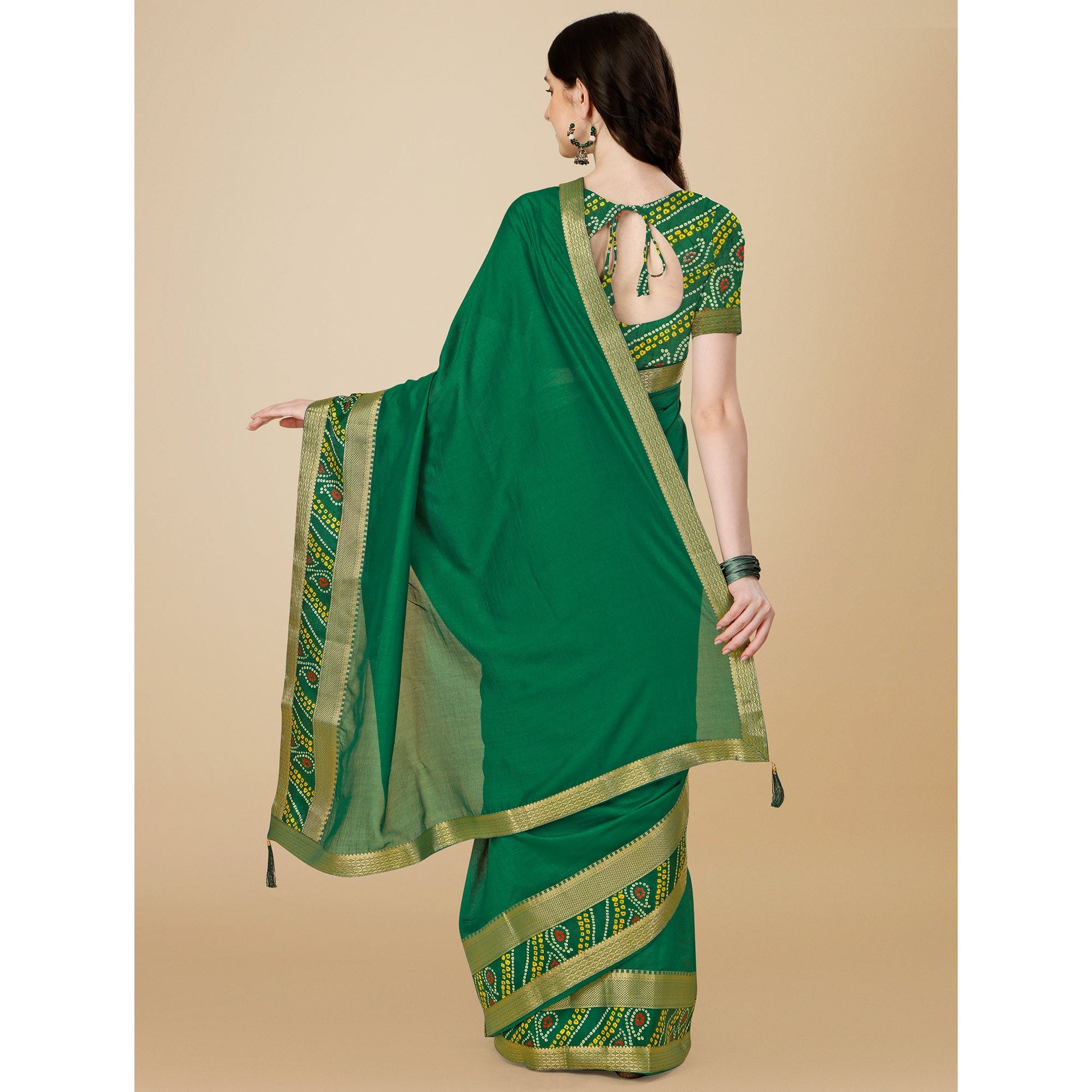green-solid-vichitra-silk-saree-143341