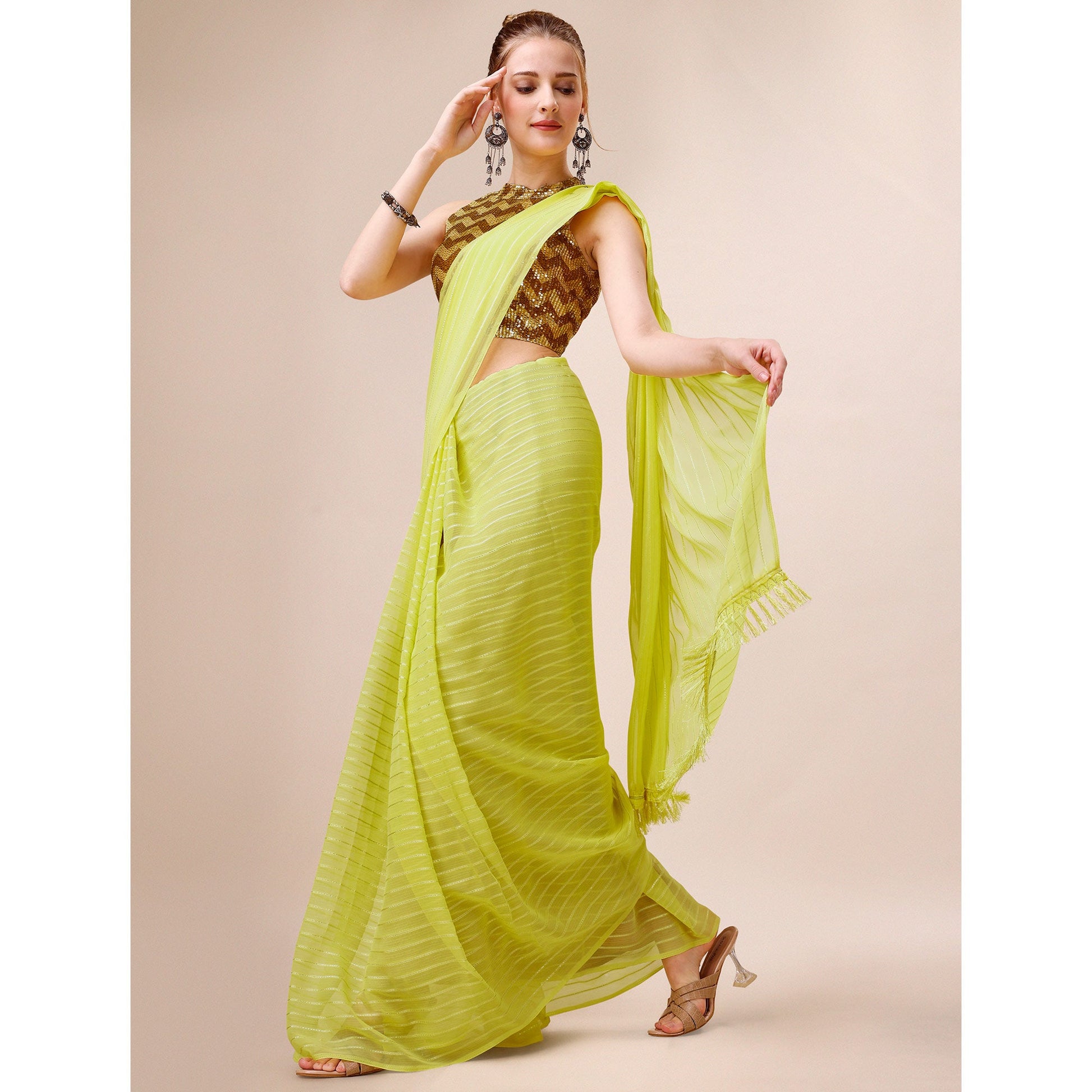 green-embroidered-georgette-saree-3