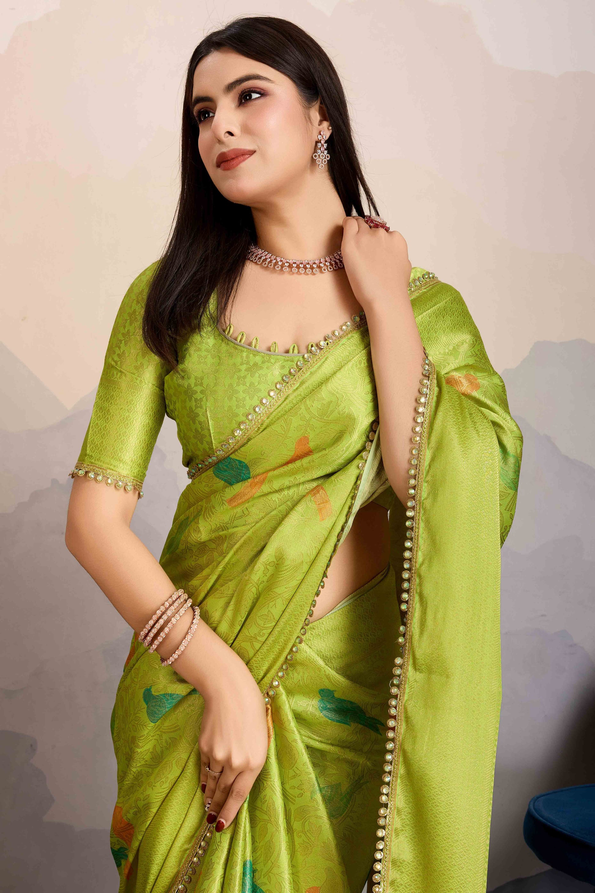 green-zari-weaving-mysore-brocade-silk-saree