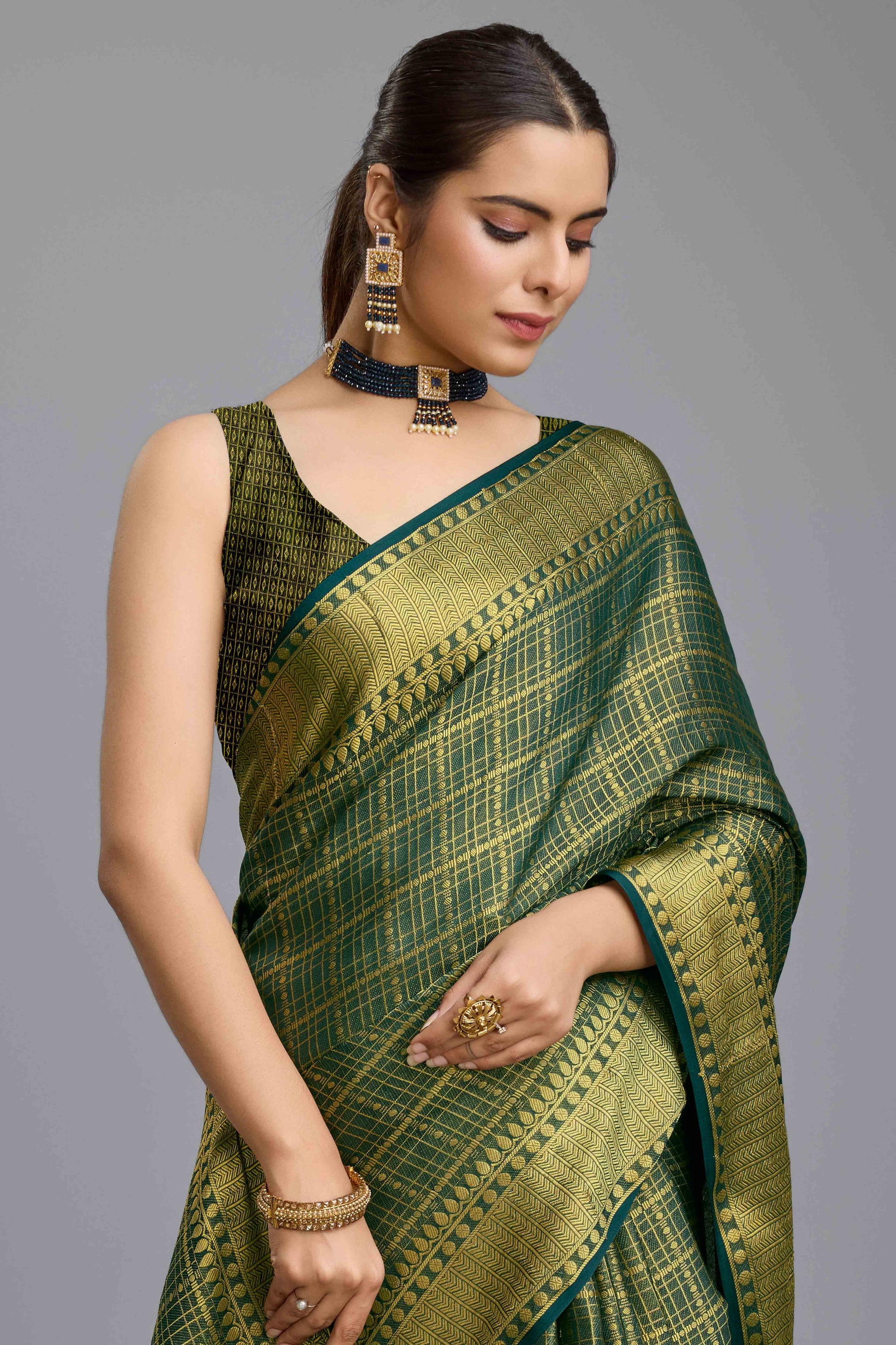 green-brocade-zari-weaving-mysore-silk-saree