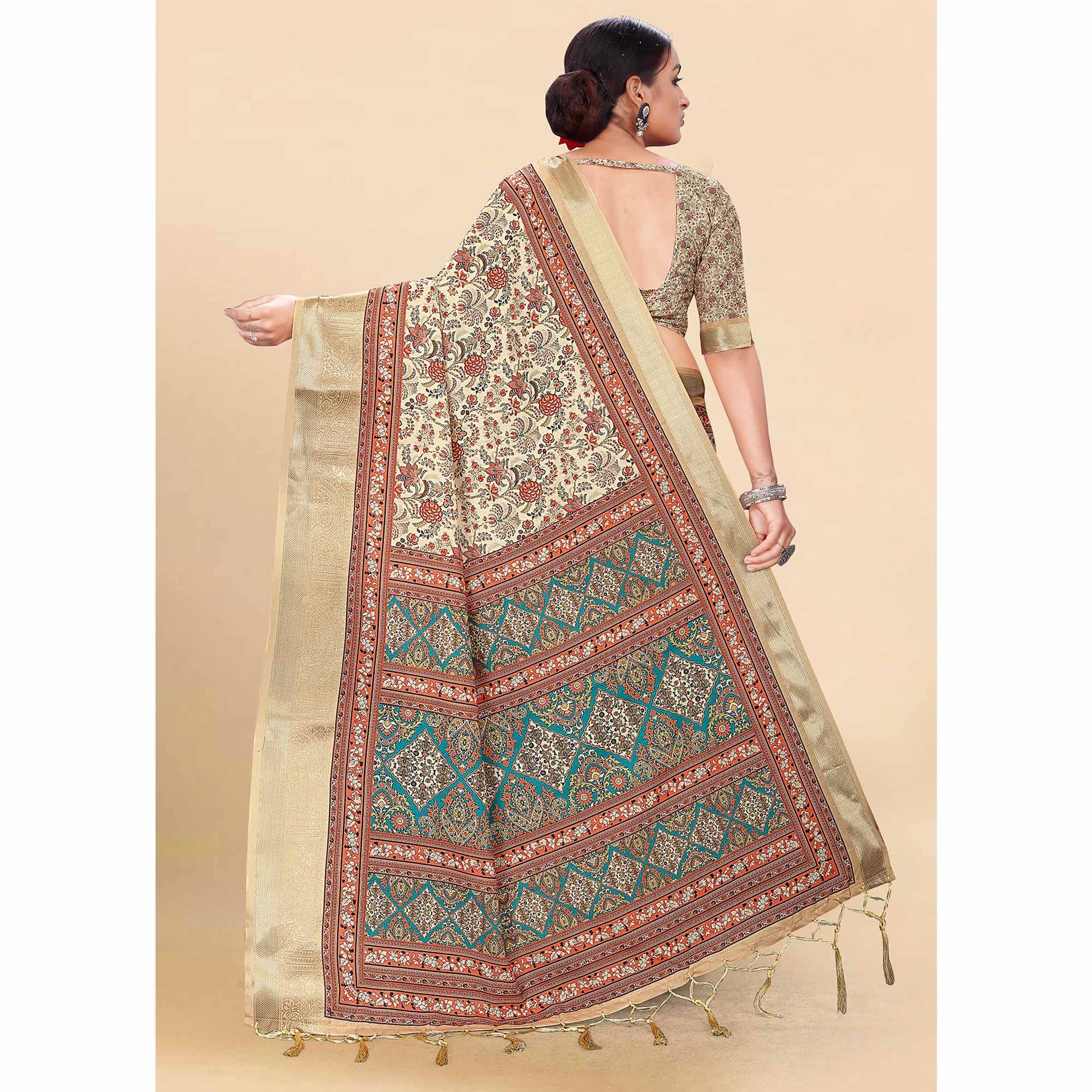 Cream Floral Digital Printed Pure Cotton Saree